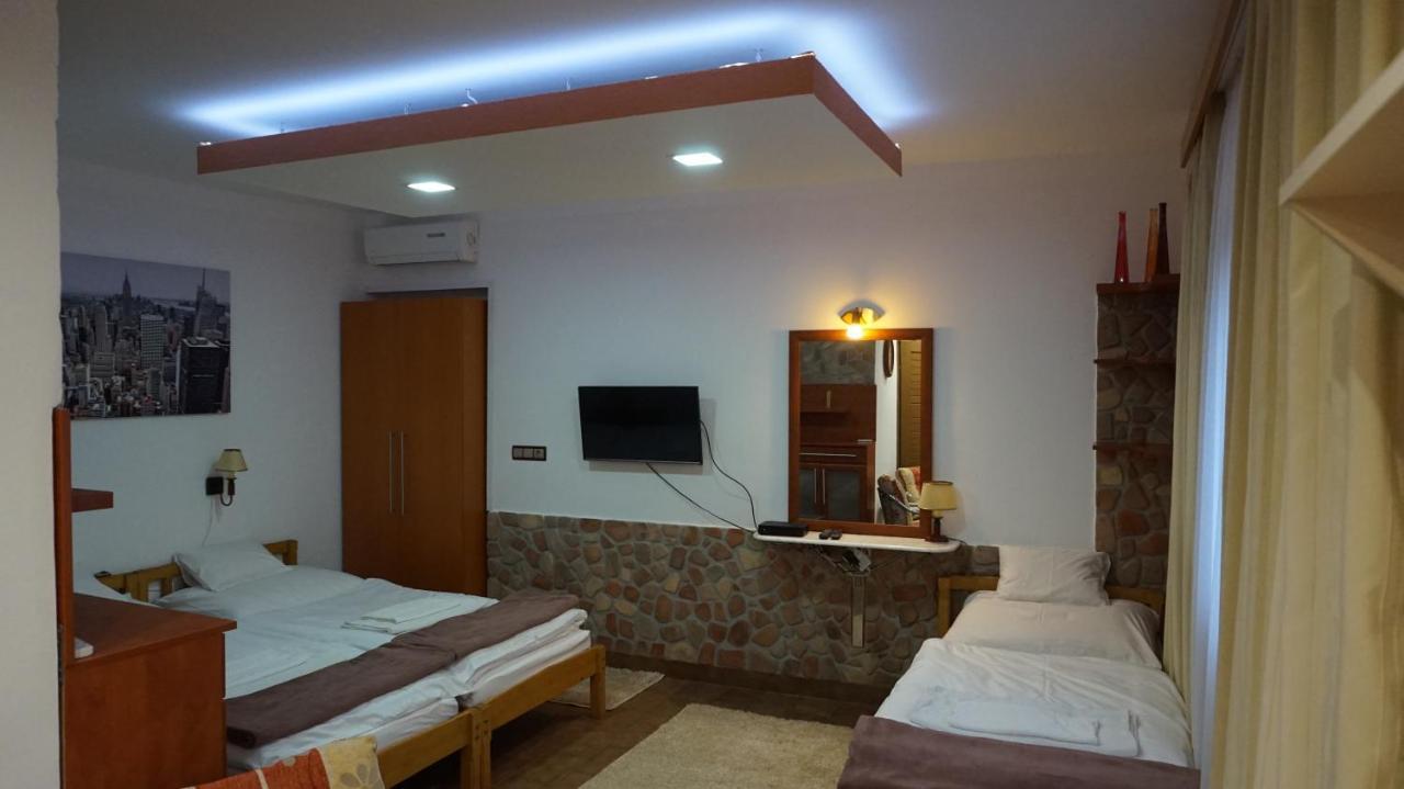 Chloe Apartman Szigetvár Extérieur photo